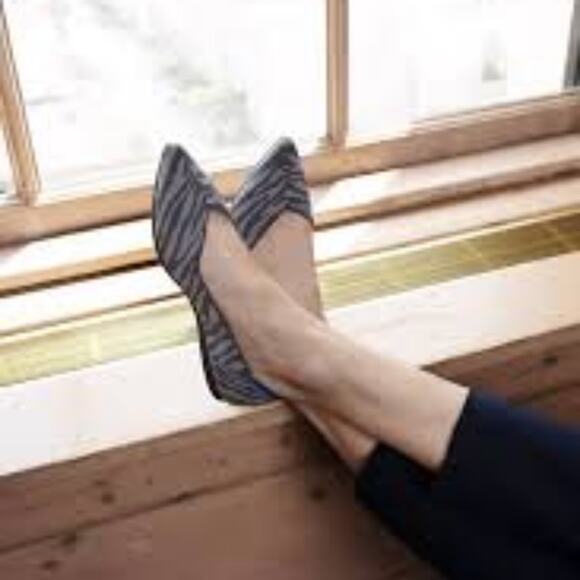 COPY - Rothys zebra gray size 6 flat pointed woman’s shoes - Picture 12 of 12